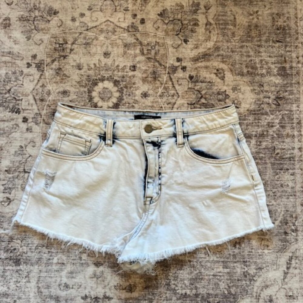 Women's Denim Shorts, Size 28, Forever 21 Brand, Light Wash, high/mid rise